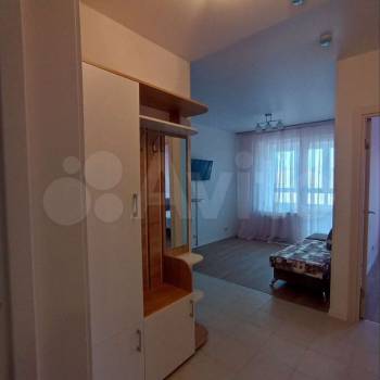 Сдается 1-комнатная квартира, 35 м²