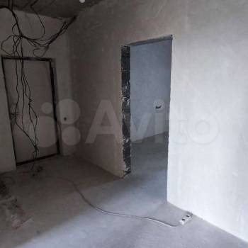 Продается Многокомнатная квартира, 71 м²