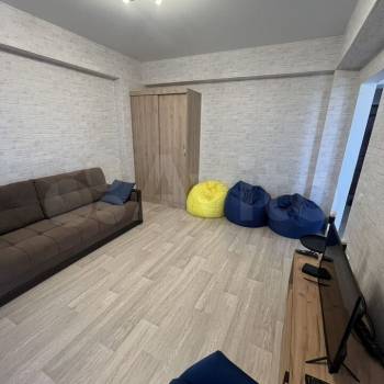 Сдается 1-комнатная квартира, 38 м²