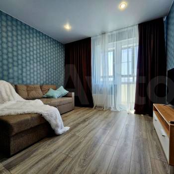 Сдается 2-х комнатная квартира, 60 м²