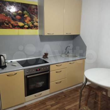 Продается 1-комнатная квартира, 37,4 м²