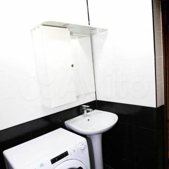 Сдается 2-х комнатная квартира, 93,3 м²