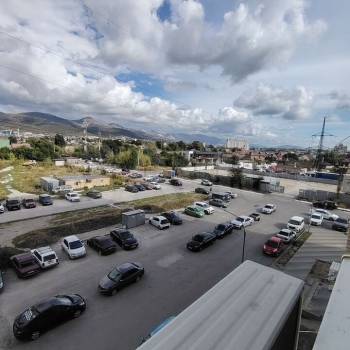 Продается 1-комнатная квартира, 27,4 м²