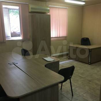 Продается Нежилое помещение, 130 м²