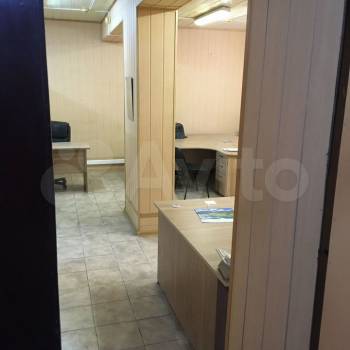 Продается Нежилое помещение, 130 м²