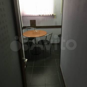 Продается Нежилое помещение, 130 м²