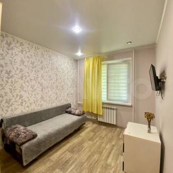 Продается 3-х комнатная квартира, 63 м²