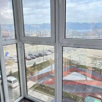 Продается 1-комнатная квартира, 38 м²