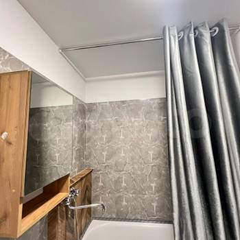 Продается 1-комнатная квартира, 38 м²