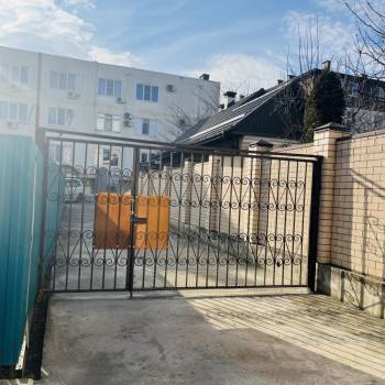 Продается 1-комнатная квартира, 50 м²