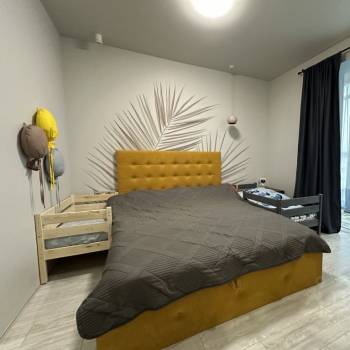 Продается 1-комнатная квартира, 48 м²