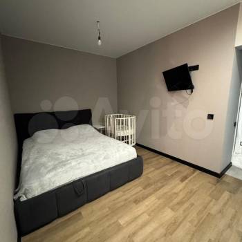 Продается 1-комнатная квартира, 56,4 м²