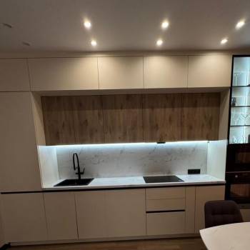 Продается 1-комнатная квартира, 56,4 м²