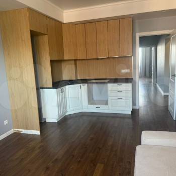 Продается 1-комнатная квартира, 48,5 м²