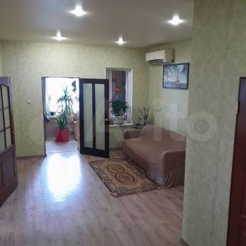 Продается Дом, 235 м²