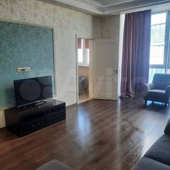 Сдается 2-х комнатная квартира, 65 м²