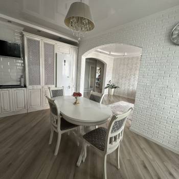 Продается 3-х комнатная квартира, 85 м²