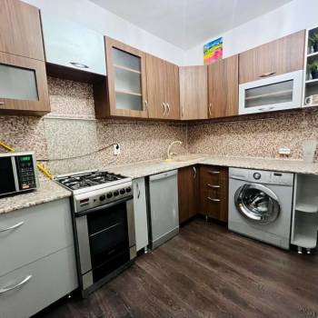 Сдается Многокомнатная квартира, 64 м²