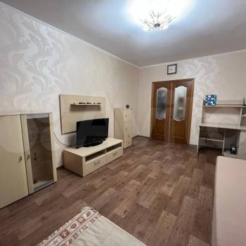 Сдается Многокомнатная квартира, 64 м²