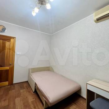 Сдается Многокомнатная квартира, 64 м²