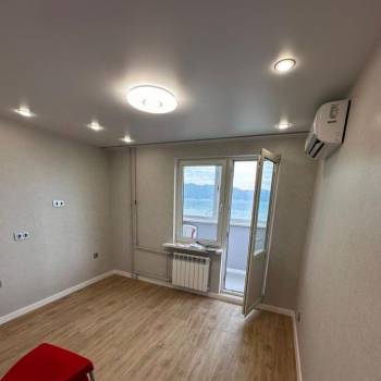 Продается 1-комнатная квартира, 37,4 м²