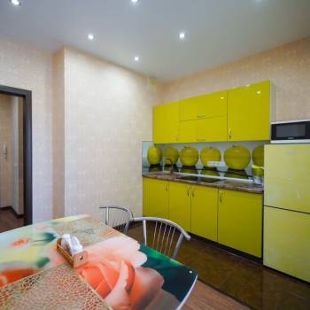 Сдается 1-комнатная квартира, 42 м²