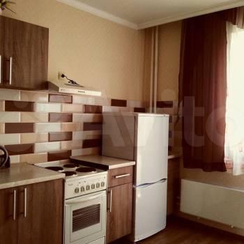 Сдается 1-комнатная квартира, 37 м²