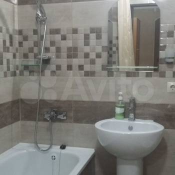 Сдается 1-комнатная квартира, 37 м²