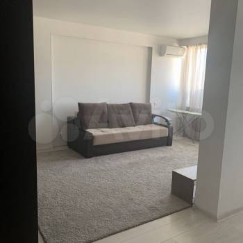 Сдается 1-комнатная квартира, 39 м²