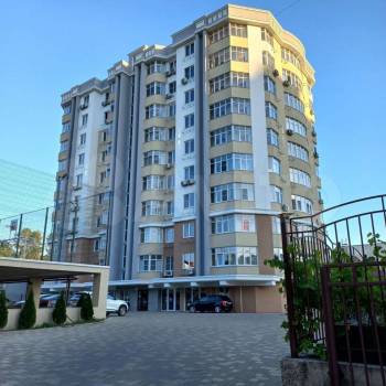 Сдается 1-комнатная квартира, 38 м²