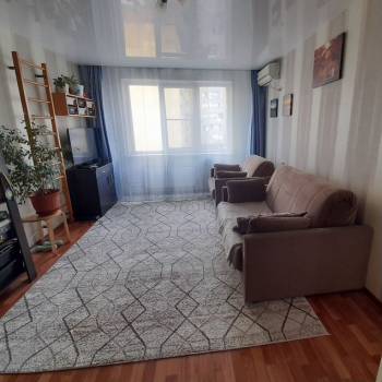 Продается 1-комнатная квартира, 37,4 м²