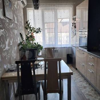 Продается 2-х комнатная квартира, 58,3 м²