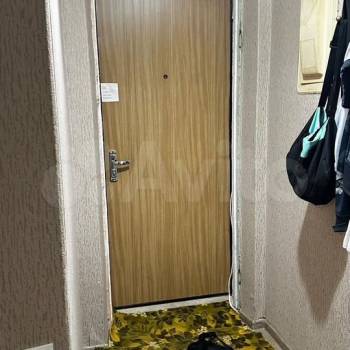 Продается 1-комнатная квартира, 32 м²