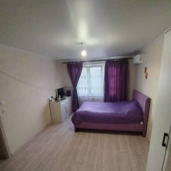 Продается 1-комнатная квартира, 37,7 м²