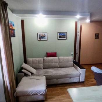 Продается 1-комнатная квартира, 56,6 м²