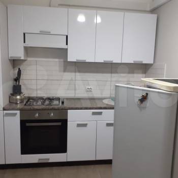 Продается 1-комнатная квартира, 37 м²