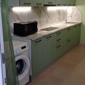 Сдается 1-комнатная квартира, 42 м²