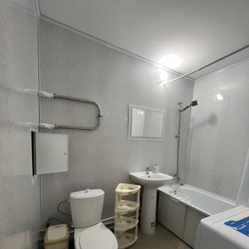 Продается 1-комнатная квартира, 37,8 м²