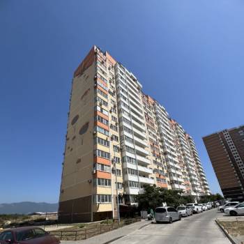 Продается 1-комнатная квартира, 37,8 м²