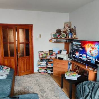 Продается 3-х комнатная квартира, 63 м²