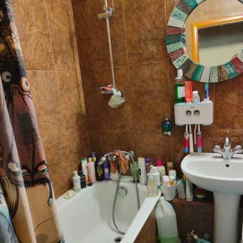 Продается 3-х комнатная квартира, 63 м²