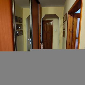 Продается 3-х комнатная квартира, 63 м²