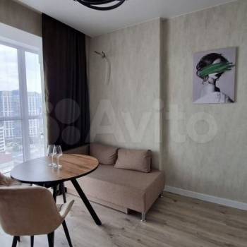 Сдается 1-комнатная квартира, 46 м²