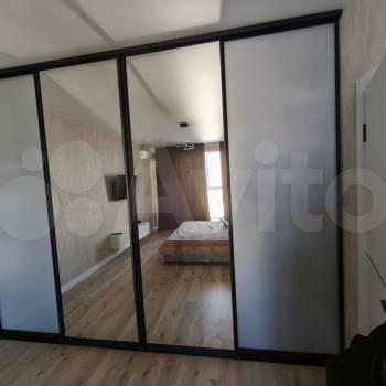 Сдается 1-комнатная квартира, 46 м²