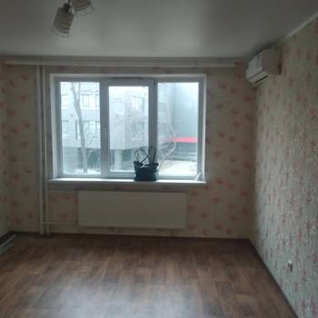 Сдается 1-комнатная квартира, 39 м²