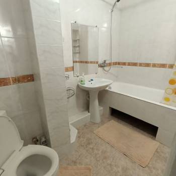 Сдается Многокомнатная квартира, 70 м²