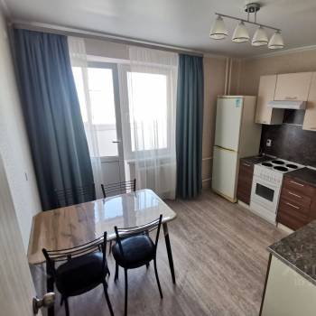 Сдается 1-комнатная квартира, 37,7 м²