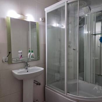 Сдается Многокомнатная квартира, 64 м²