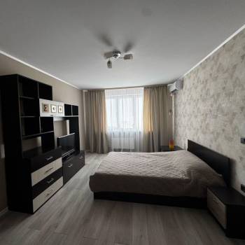 Сдается 1-комнатная квартира, 38 м²