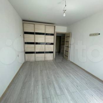 Продается 1-комнатная квартира, 40 м²